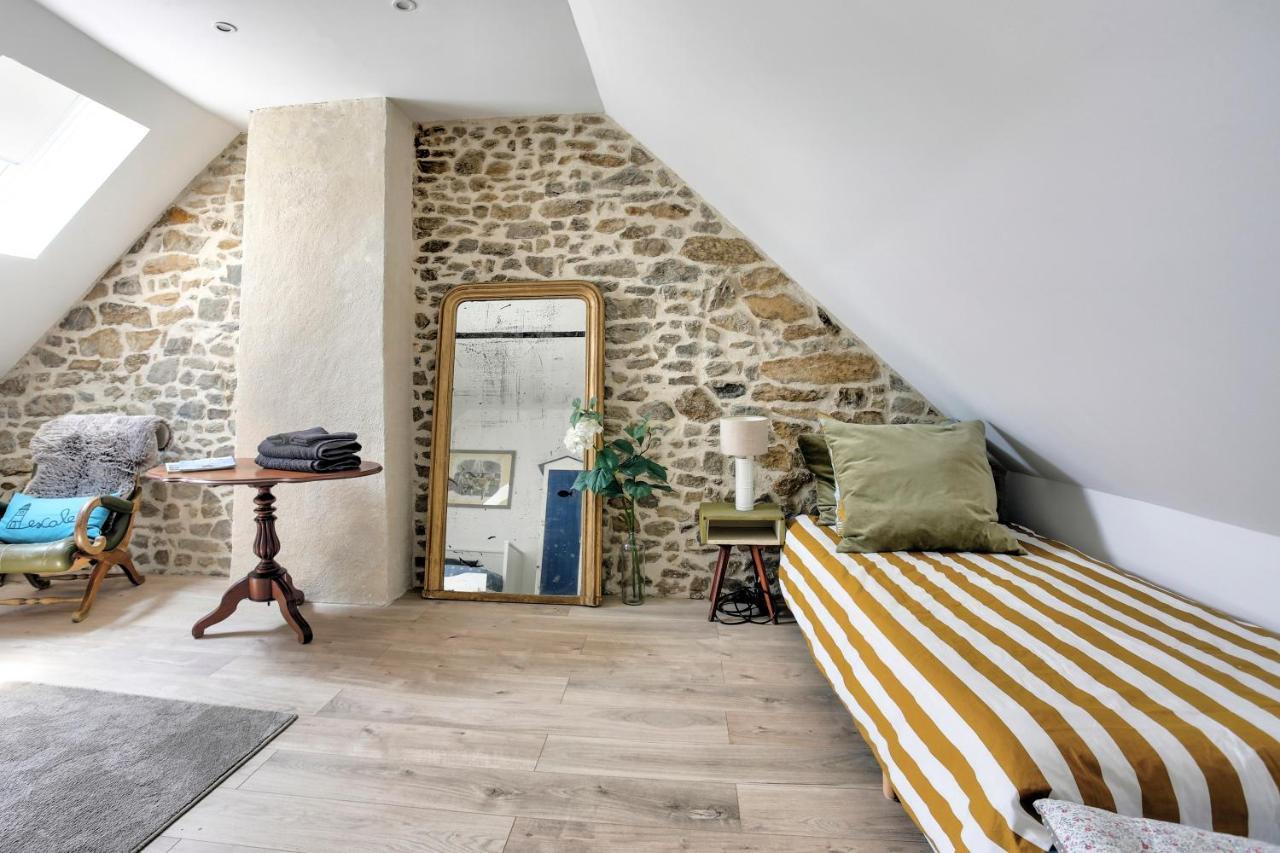 La Quinardais - Charmante Maison Avec Terrasse Saint-Samson-sur-Rance Zewnętrze zdjęcie